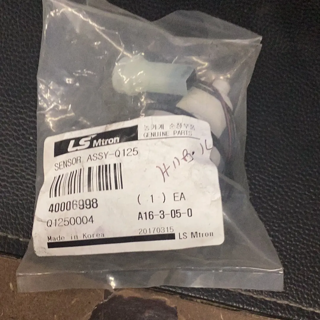 Ls Tractor Sensor Assembly, 40006998 1