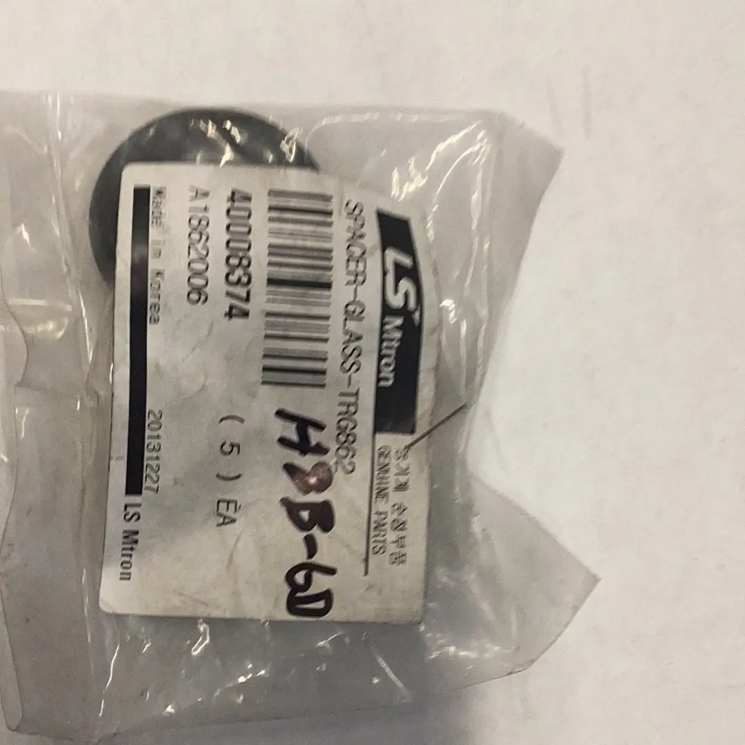 Ls Tractor, Spacer Glass, 40008374 1