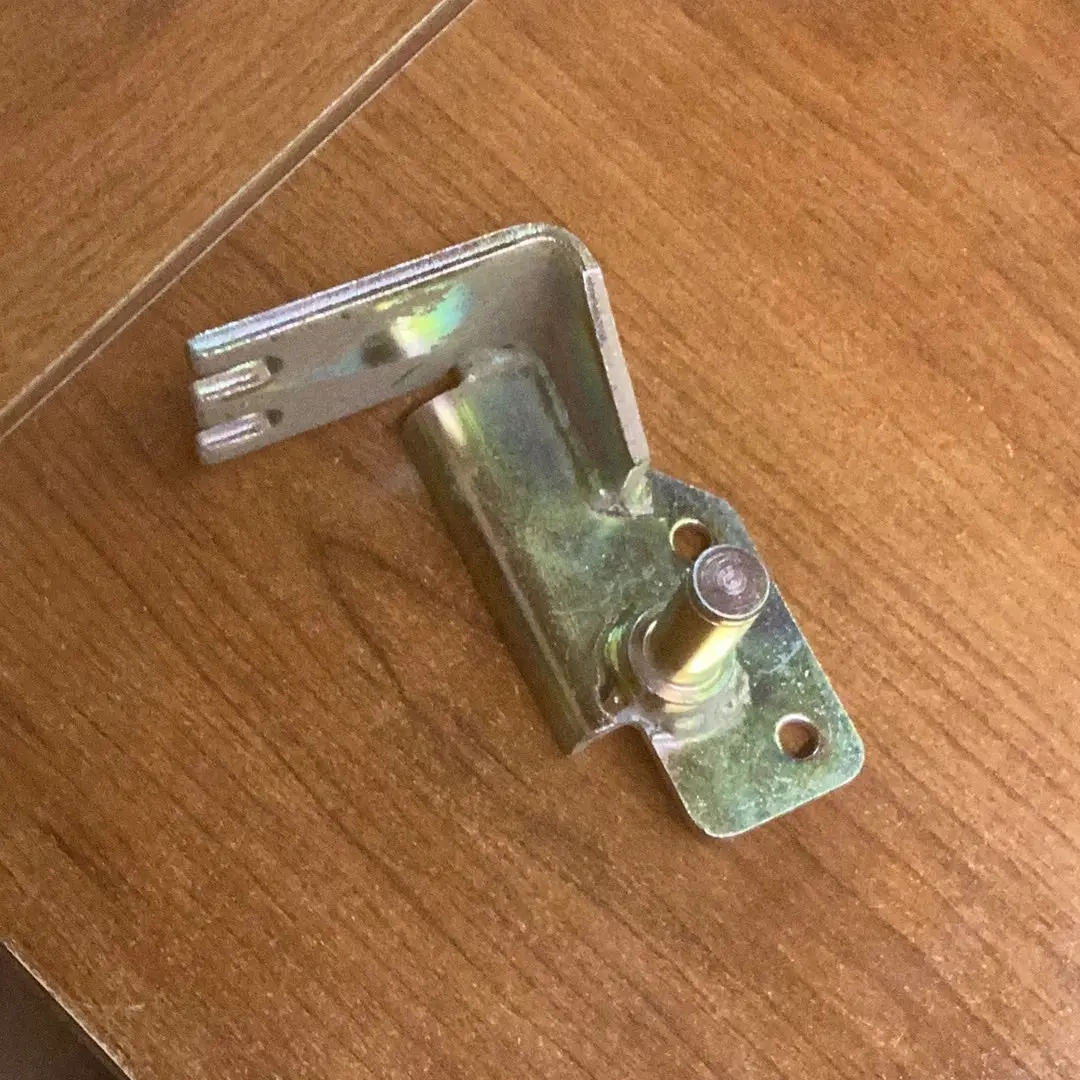 Ls Tractor Bracket, Accelerator 40109791 1