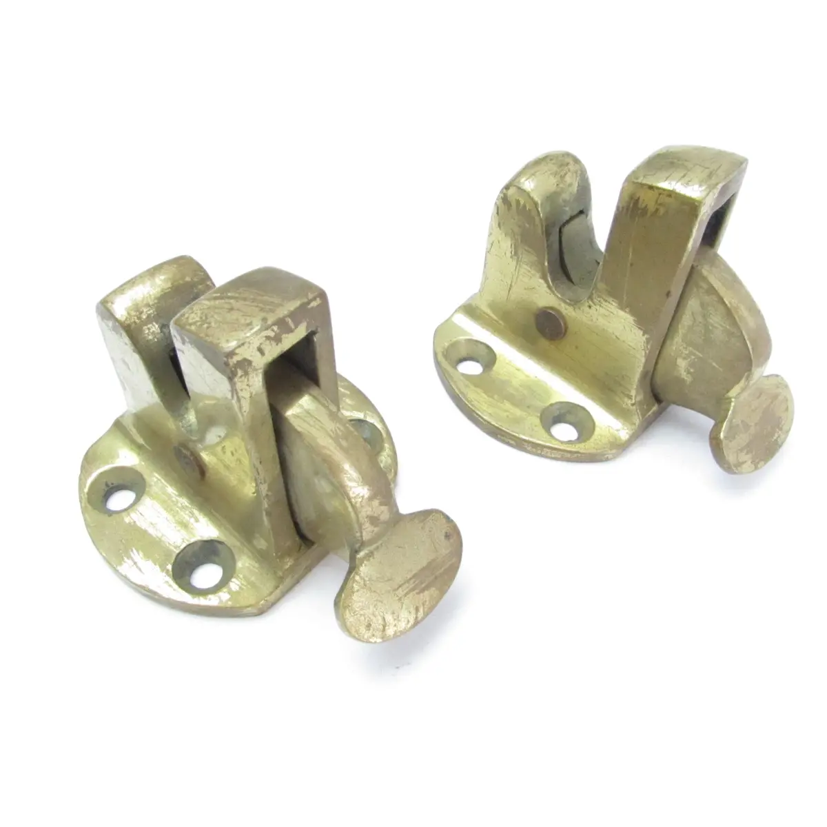 2X Brass Catches 1