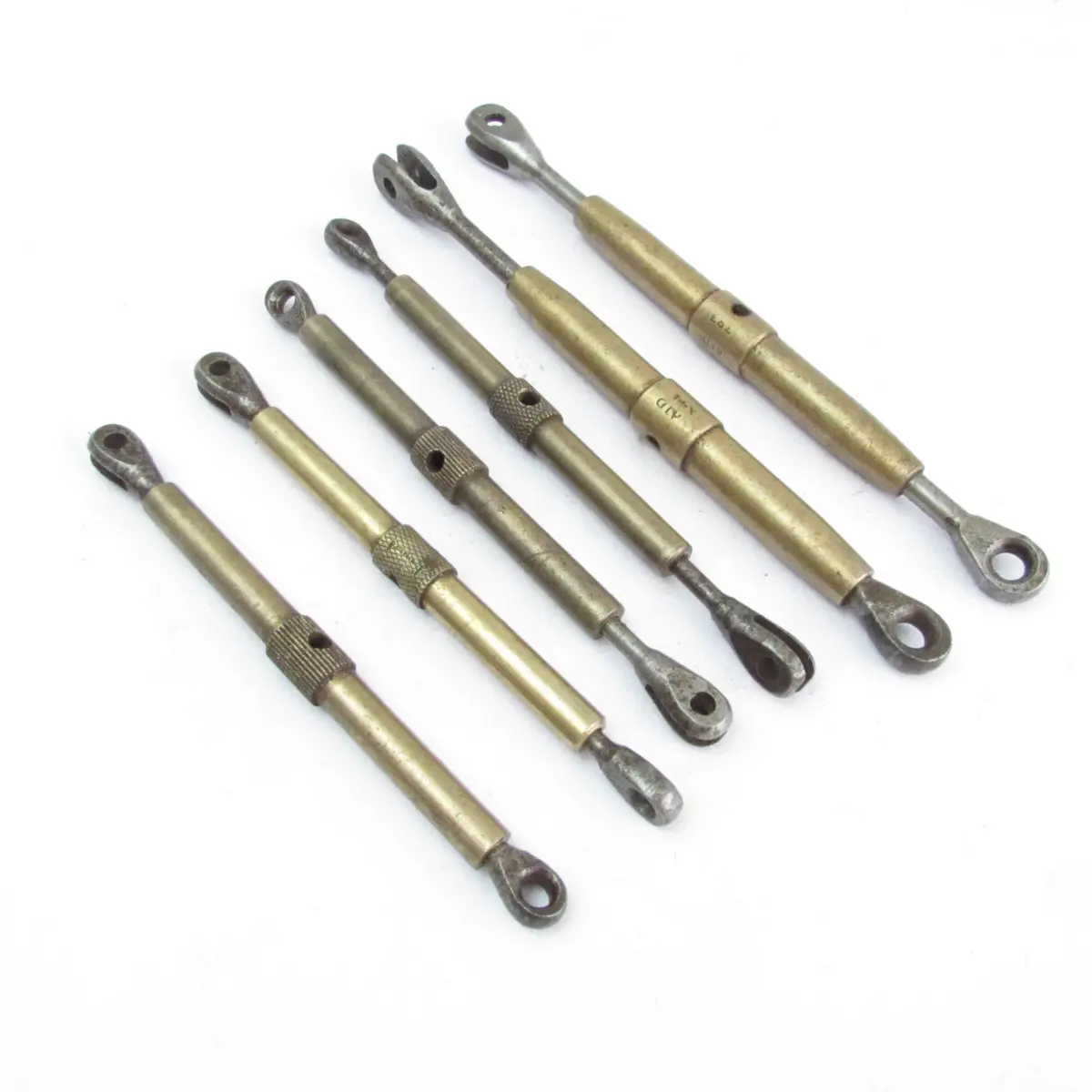 6X Old Ironmongery Pieces 1