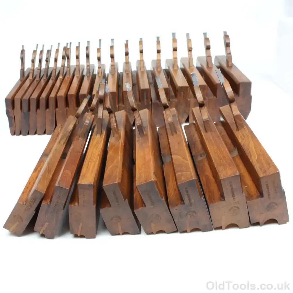Sold - Kimberley 8-Piece Set Beads, Half-Set Hollow & Round Planes (Beech) 1