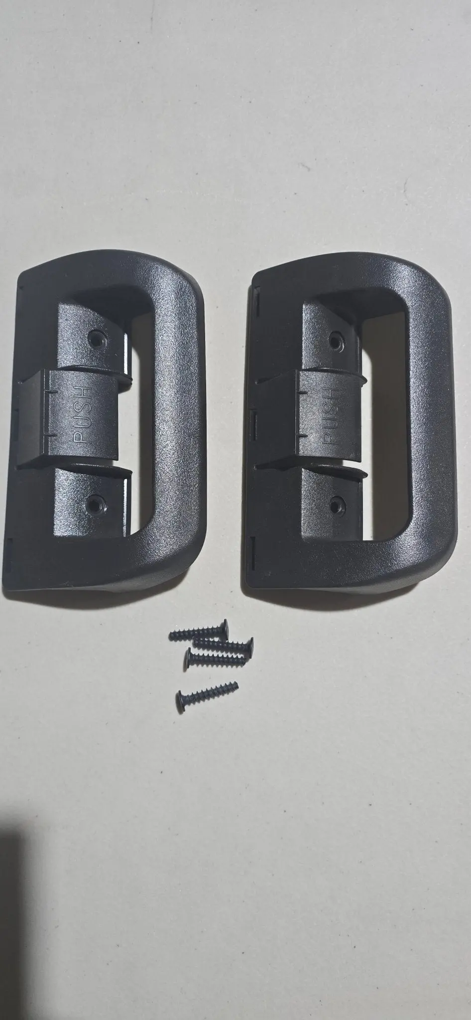 Dometic Fridge Handles Black 38511740311 1
